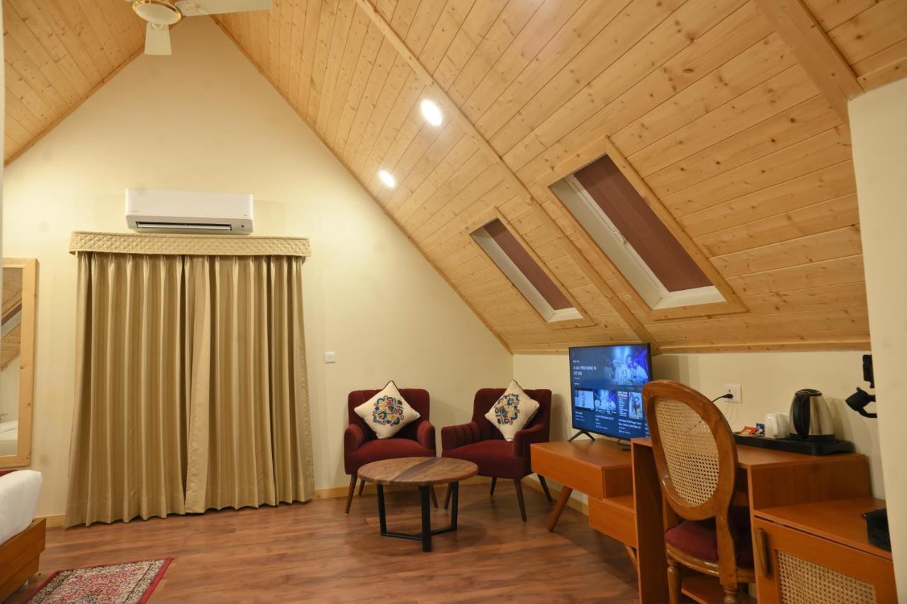 Samsara Luxury Cottages & Spa, Chail Hills Kandāghāt Екстериор снимка
